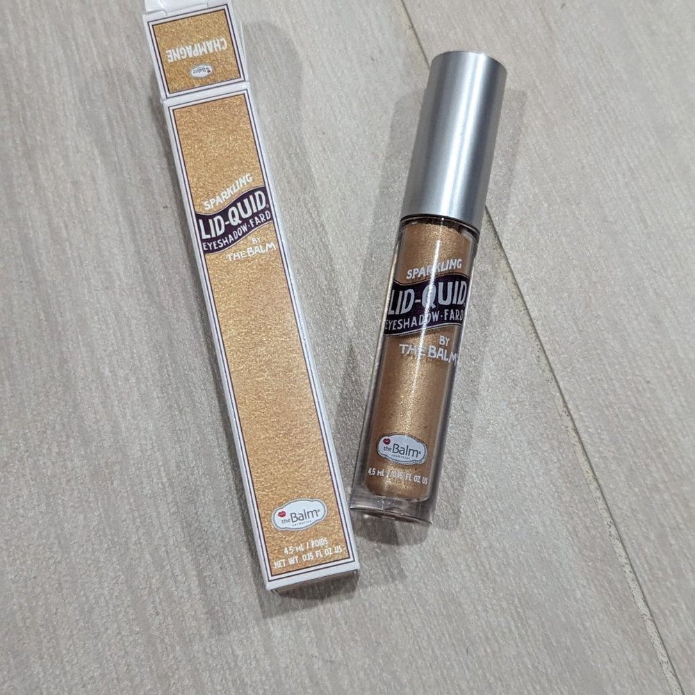 thebalm Lid Quid liquid eyeshadow Champagne